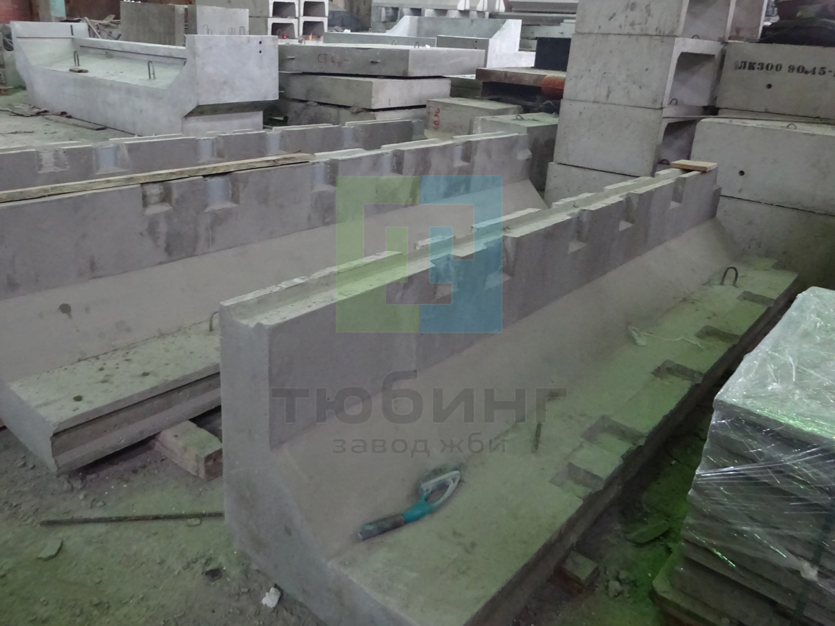  Г-образные конструкции для водохозяйственного строительства